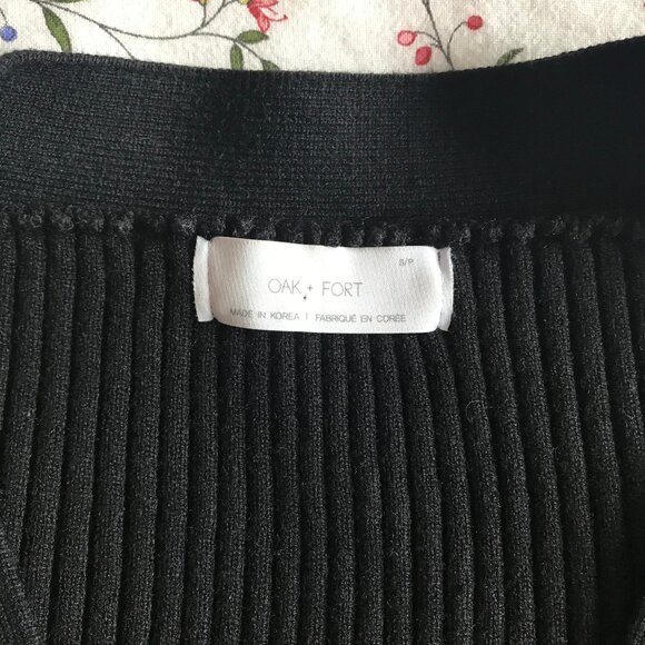 NWOT Oak + Fort puff-sleeve cardigan - Picture 2 of 2